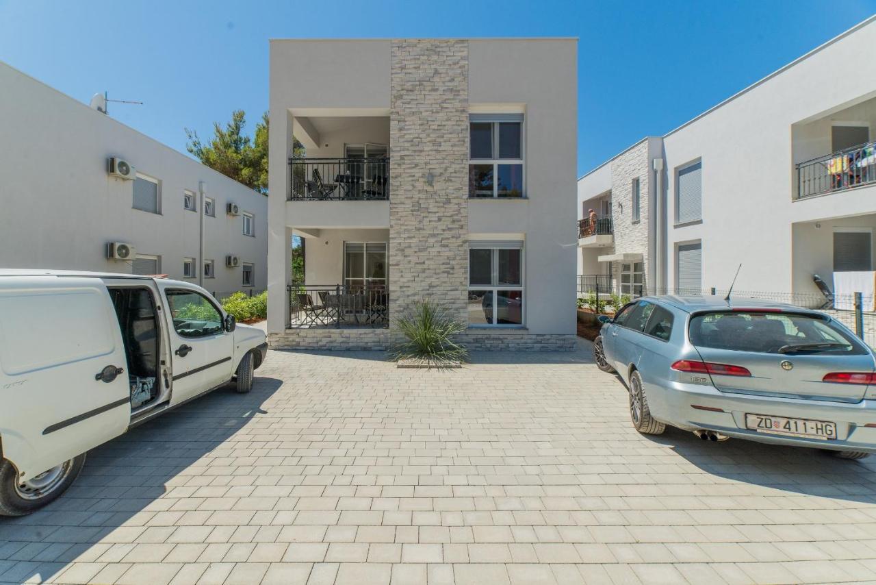 Apartments Djian Vir Exterior photo